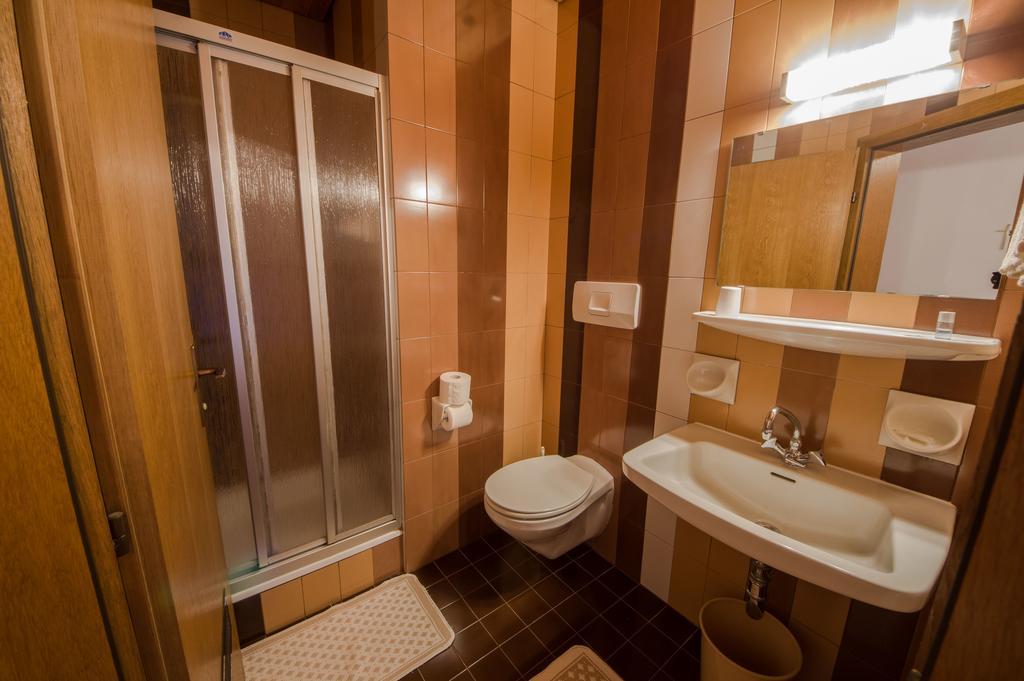 Gasthof Loewen Nova Levante Pokoj fotografie